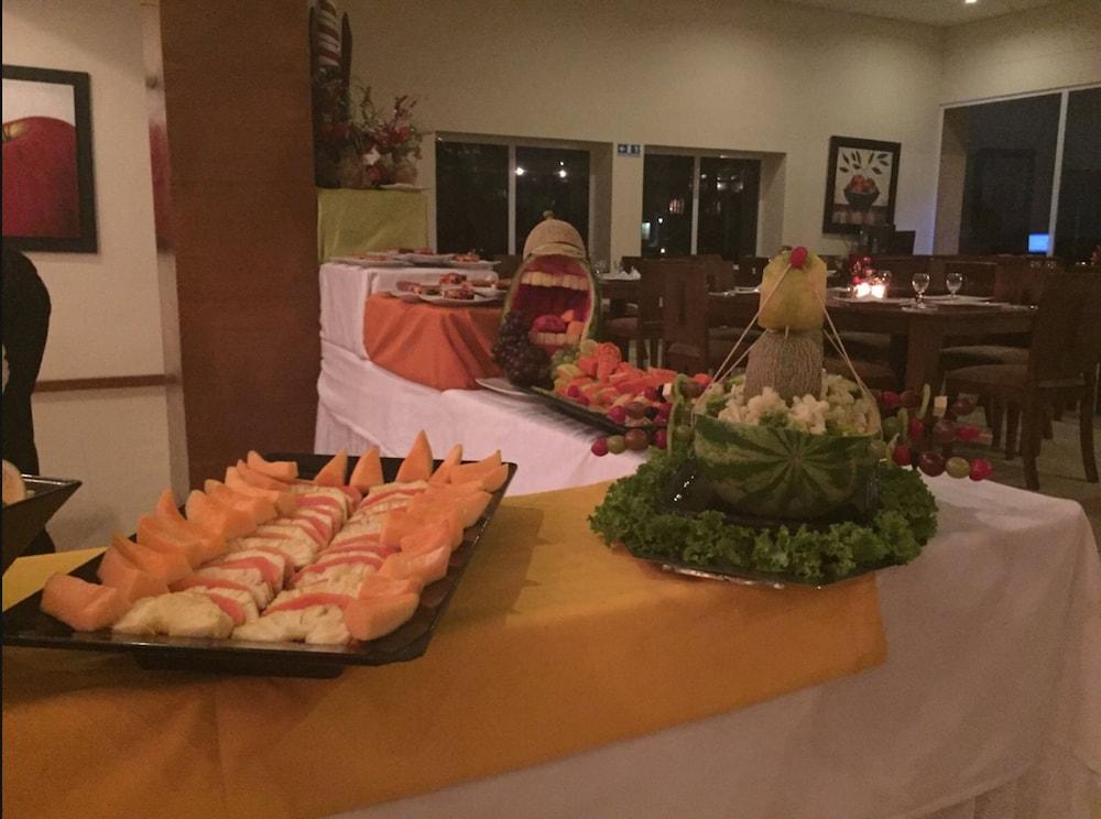 Wyndham Garden Villavicencio Rnt 26993 Restrepo  Zewnętrze zdjęcie